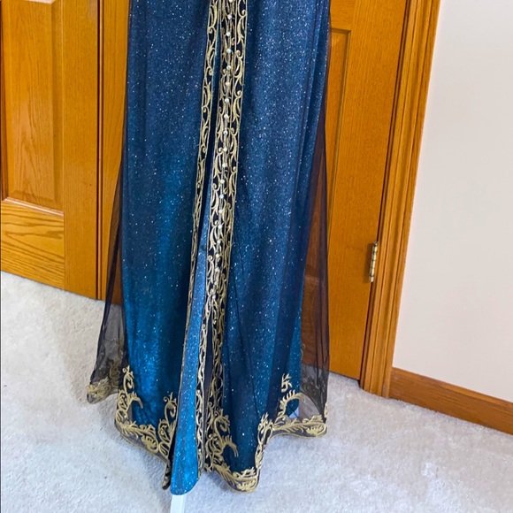 Formal Dress Sizes M & XL Blue Gold Glitter Sparkle Sleeves SULTAN Kaftan Abaya - Picture 8 of 15